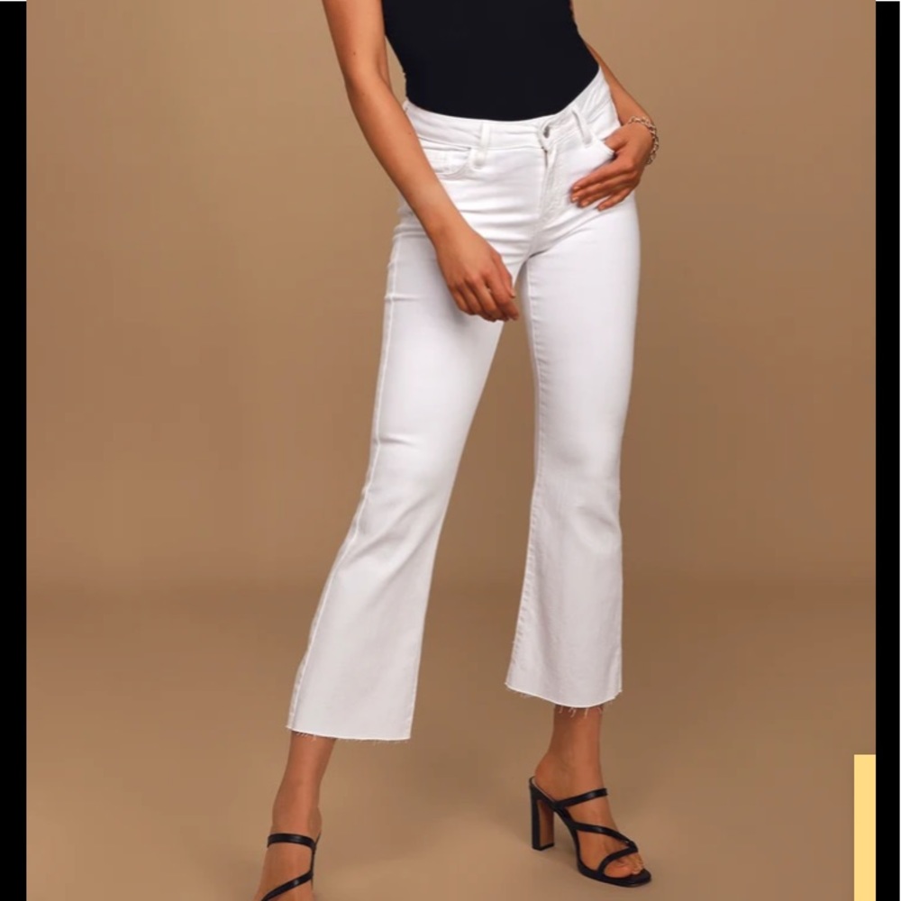 Just Black Lizzie Scissor Cut Cropped Flare Jeans.